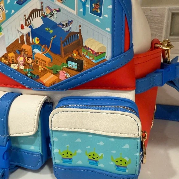 Disney Our Universe Pixar Toy Story Crossbody Bag - Picture 3 of 16